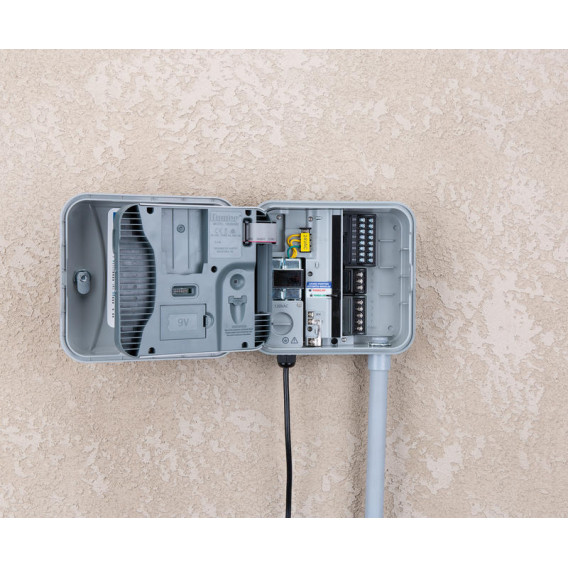 Контролер поливу Hunter Pro-2C 401E (можливість управління до 32 зон)
